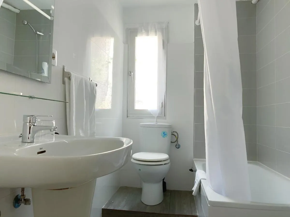 Guest house Hostal Paco Marbella