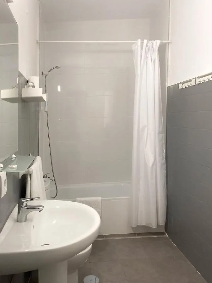 Hostal Paco Marbella Guest house
