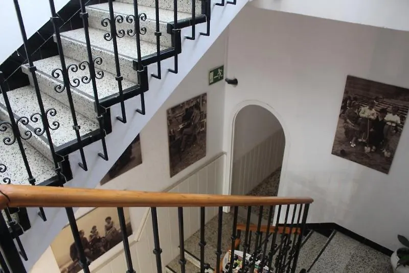 Hostal Paco Marbella 0*,
